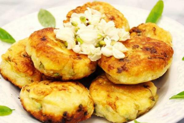 槐花餅的做法 槐花餅怎么做好吃