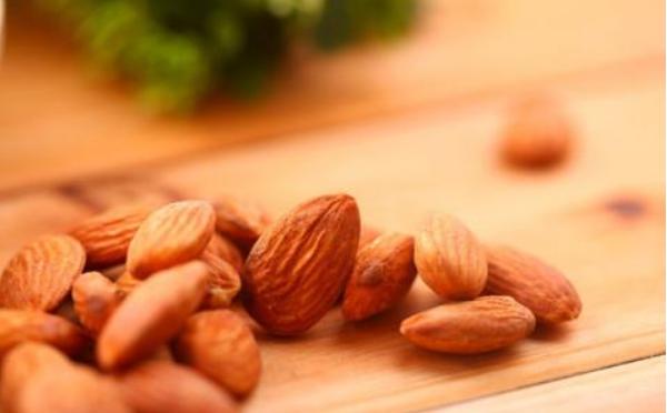 杏仁可以美白嗎 杏仁怎么祛斑