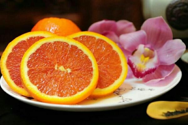 紅橙和血橙的區別是什么 血橙的食用價值