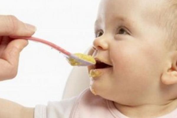 南瓜泥怎么做給寶寶吃 南瓜泥輔食的做法