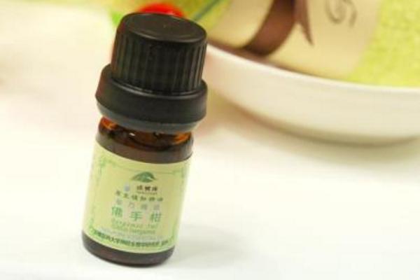 佛手柑精油的功效與作用及禁忌 佛手柑精油的使用方法