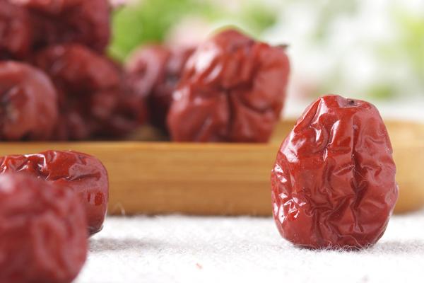 金絲小棗產(chǎn)地在哪里 金絲小棗是什么季節(jié)的水果