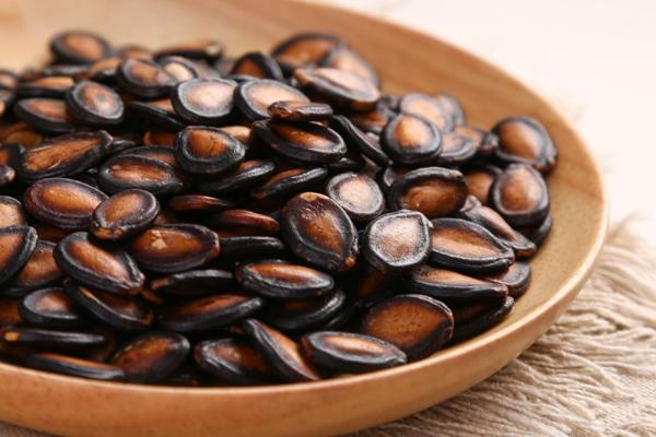 瓜子怎么種 瓜子種的時候要泡嗎