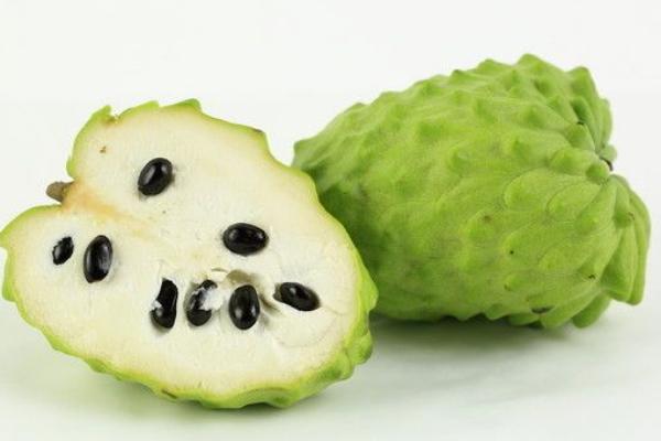 釋迦果怎么吃（圖解） 釋迦果好吃嗎