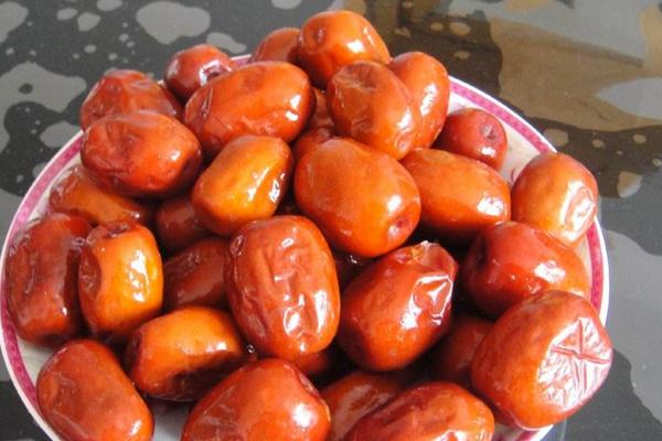 酒棗制作方法 吃酒棗對(duì)人有什么好處