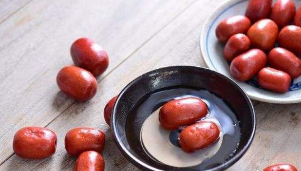 酒棗制作方法 吃酒棗對(duì)人有什么好處