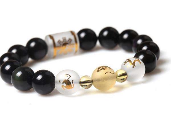 屬猴的本命佛是什么 屬猴吉祥物是什么 屬猴帶什么好