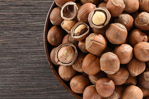 榛子樹幾年結果 榛子樹的栽培技術