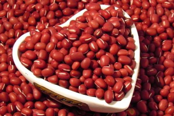 夢見吃紅豆是什么意思 夢見很多紅豆有什么預(yù)兆