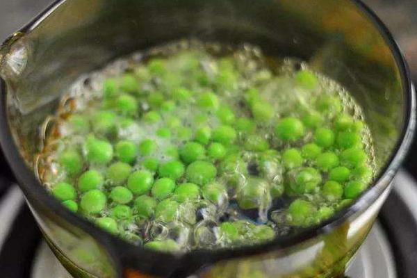 水煮豌豆要煮多久(幾分鐘) 水煮豌豆的做法