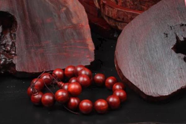 小葉紫檀哪里產的最好 小葉紫檀的產地有哪些