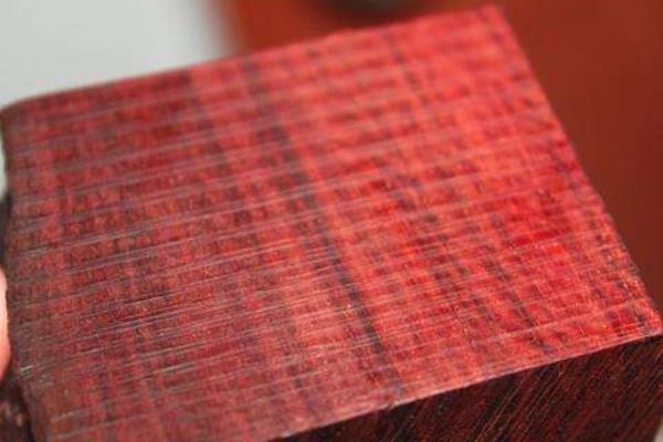 小葉紫檀哪里產的最好 小葉紫檀的產地有哪些