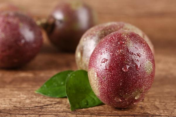 西番蓮的功效與作用及禁忌 西番蓮藥用價(jià)值