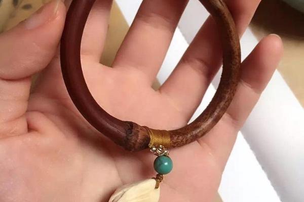 雞血藤怎么盤 雞血藤有毒嗎