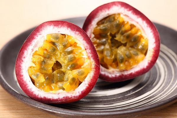 百香果什么時候吃最好 百香果不能與什么同食