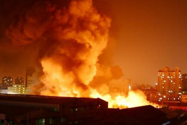 夢見火災是什么意思 女人夢到火災燒房子有什么預兆