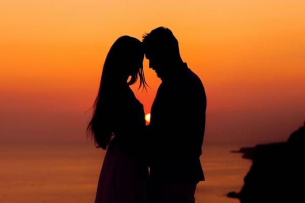 夢(mèng)見前男友結(jié)婚是什么意思 夢(mèng)到前男友和別人結(jié)婚有什么預(yù)兆