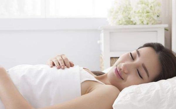 夢(mèng)見(jiàn)帥哥是什么意思 夢(mèng)見(jiàn)不認(rèn)識(shí)的陌生帥哥有什么預(yù)兆