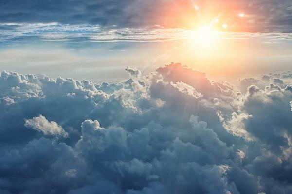 夢見藍天白云是什么意思 夢到晴空萬里有什么預兆