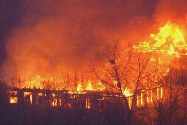 夢見失火是什么意思 女人夢到起火又被撲滅有什么預兆