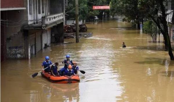 夢見死里逃生是什么意思 夢到自己逃生一直在逃跑有什么預(yù)兆