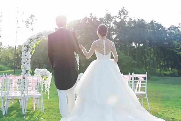 夢見老婆和別人結(jié)婚是什么意思 夢到老婆嫁給別人了有什么預(yù)兆