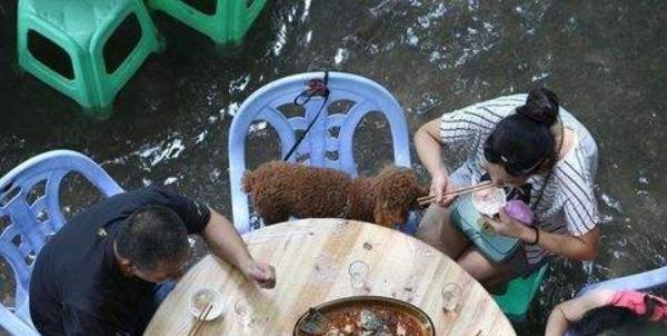 夢見吃宴席是什么意思 夢到很多人吃宴席有什么預兆