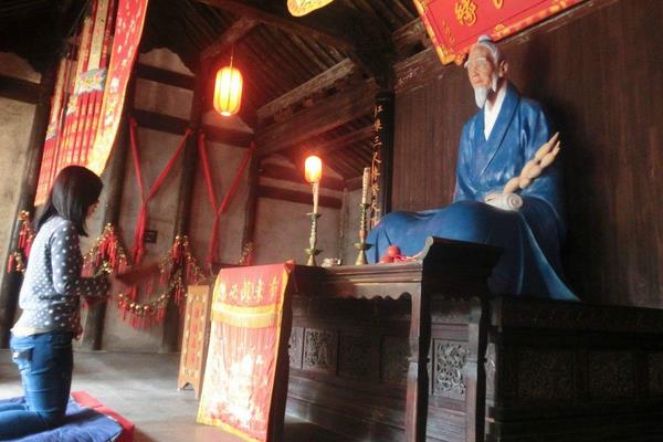 夢見月老是什么意思 夢到月老和自己說話有什么預兆