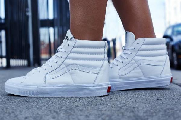 夢見別人穿新鞋是什么意思 夢到別人穿白色的新鞋有什么預兆