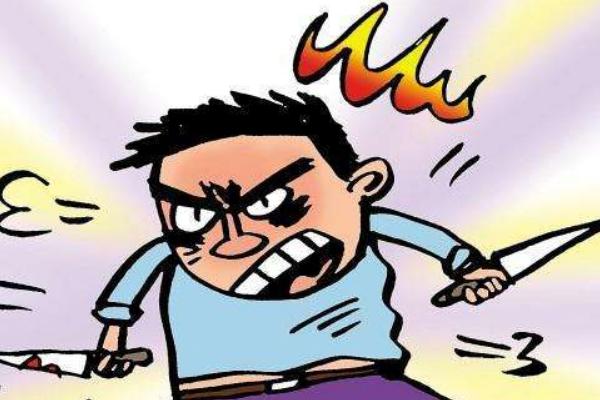 夢見別人拿刀是什么意思 女人夢到被別人拿刀威脅有什么預兆