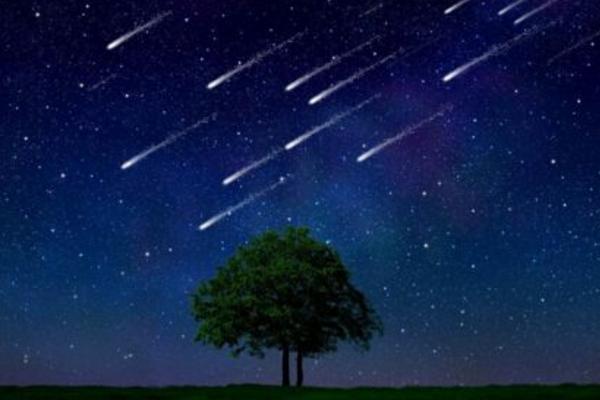 夢(mèng)見(jiàn)流星雨是什么意思 夢(mèng)到很壯觀的流星雨有什么預(yù)兆
