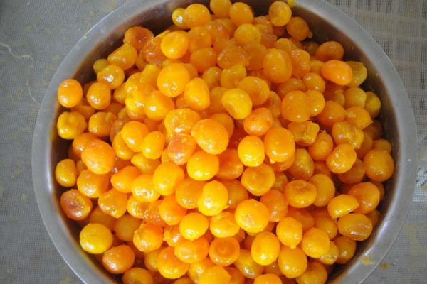 海鴨蛋和咸鴨蛋的區(qū)別是什么 咸鴨蛋的營養(yǎng)價值