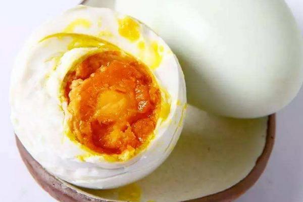 鴨蛋怎么淹油多 鴨蛋太咸怎么處理