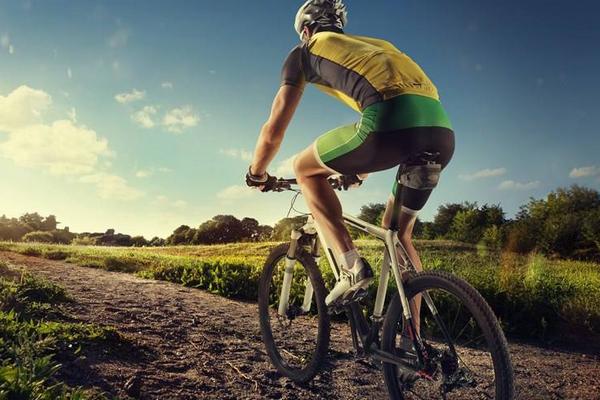 夢見騎自行車是什么意思 女人夢到騎單車回家有什么預兆