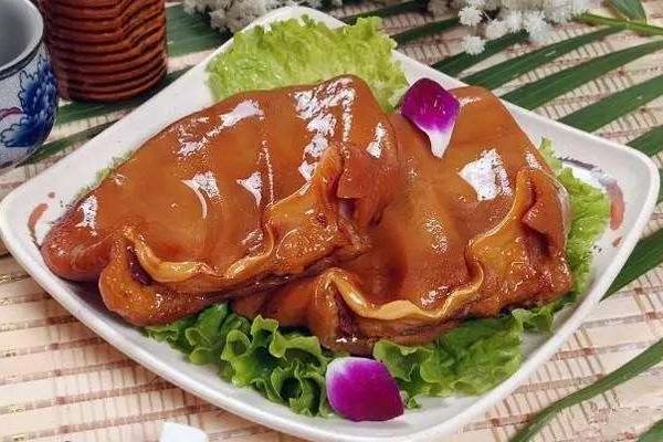 豬耳朵熱量是多少 吃豬耳朵發(fā)胖嗎