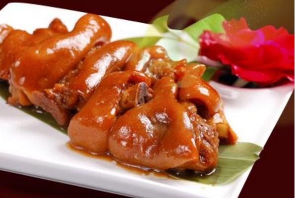 吃豬腳能豐胸嗎 豬腳和什么燉下奶