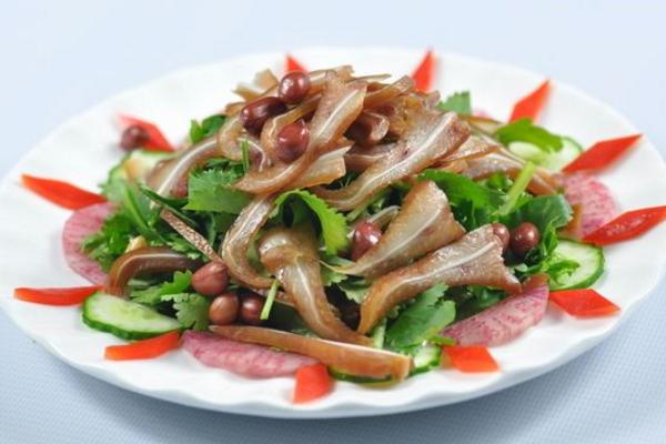 豬耳朵功效與作用 豬耳朵營養(yǎng)價(jià)值