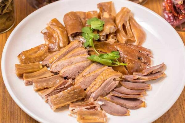 鵝肉是發物嗎 鵝肉是涼性還是溫性