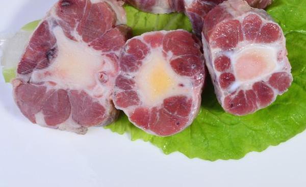 牛尾巴的怎么做好吃又簡單 吃牛尾巴補(bǔ)什么