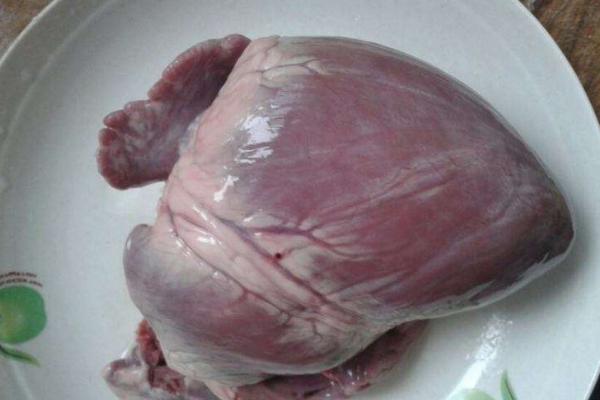 豬心怎么洗干凈 豬心怎么切 豬心怎么煮