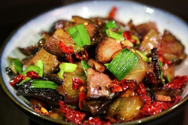 豬血丸子怎么做好吃又簡單 怎么制作豬血丸子