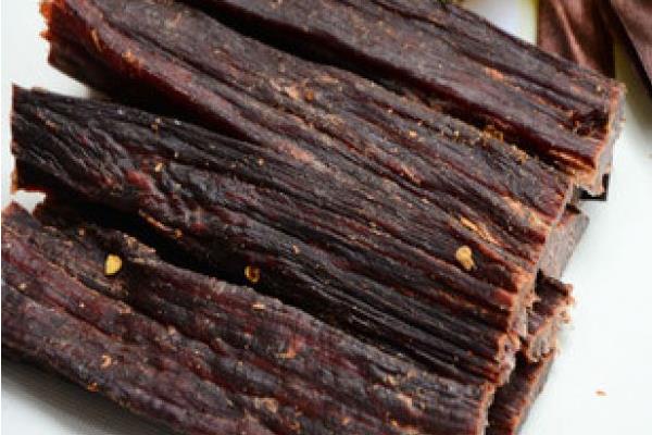 風(fēng)干牛肉市場價(jià)格多少錢一斤 風(fēng)干牛肉是生的嗎