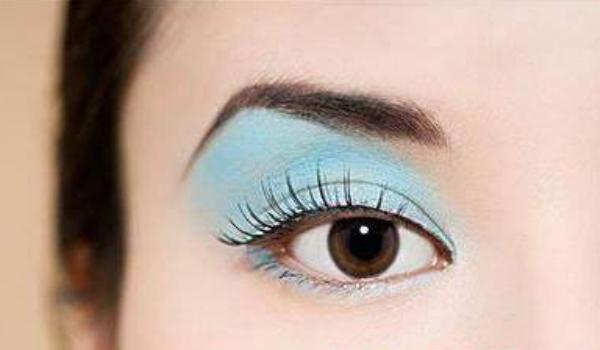 右眼跳是什么預兆 女子右眼跳好不好