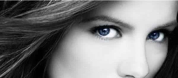 男的右眼跳是什么預兆 右眼跳代表什么