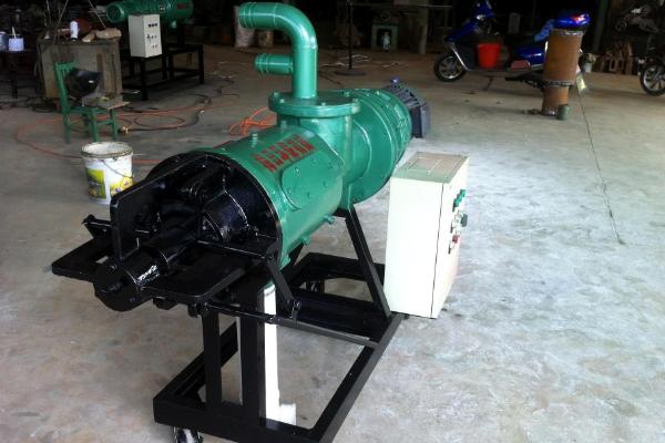 牛糞烘干機市場價格多少錢一臺 牛糞固液分離機多少錢