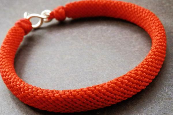 屬牛的本命佛是什么 屬牛吉祥物是什么 屬牛帶什么好