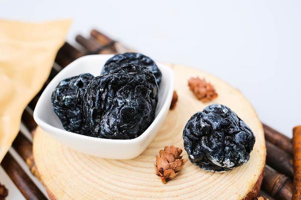 烏梅市場價格多少錢一斤 烏梅的作用與功效