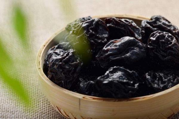 西梅的功效與作用及禁忌 西梅營養價值