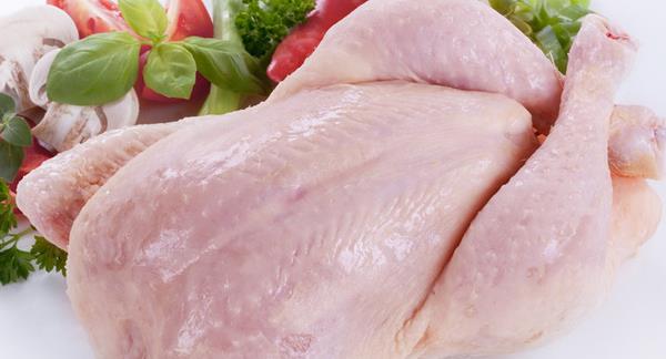 雞肉燉什么最補 雞肉用什么燉最好