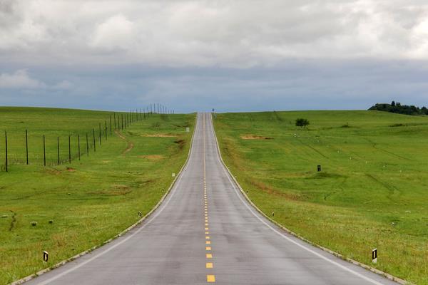 夢見路斷了是什么意思 女人夢到路斷了有水過不去有什么預兆